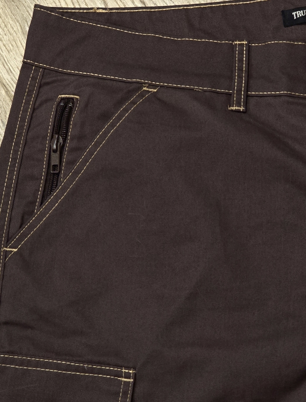 True Religion Cargo Shorts 34 Bracken Brown White Contrast Stitch Y2K Streetwear - Picture 6 of 9